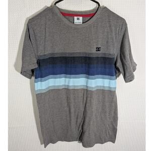 DC Shoes T Shirt Medium Gray Striped Short Sleeve Skate Surf Streetwear Logo Tee